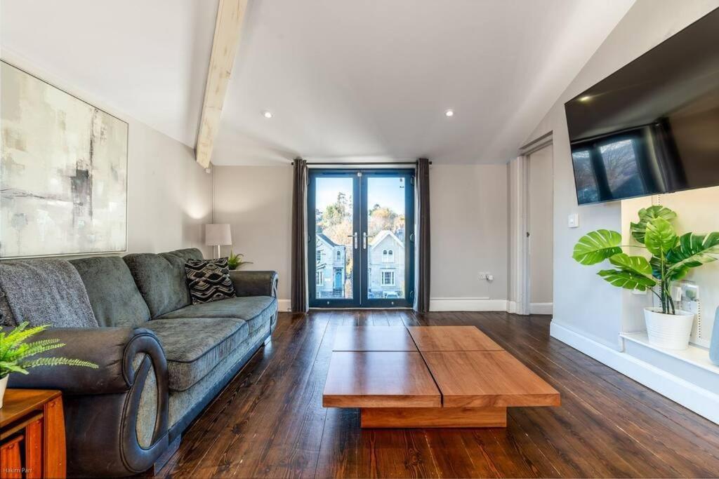 Smart-Home In Original Victorian Building Μπρίστολ Εξωτερικό φωτογραφία