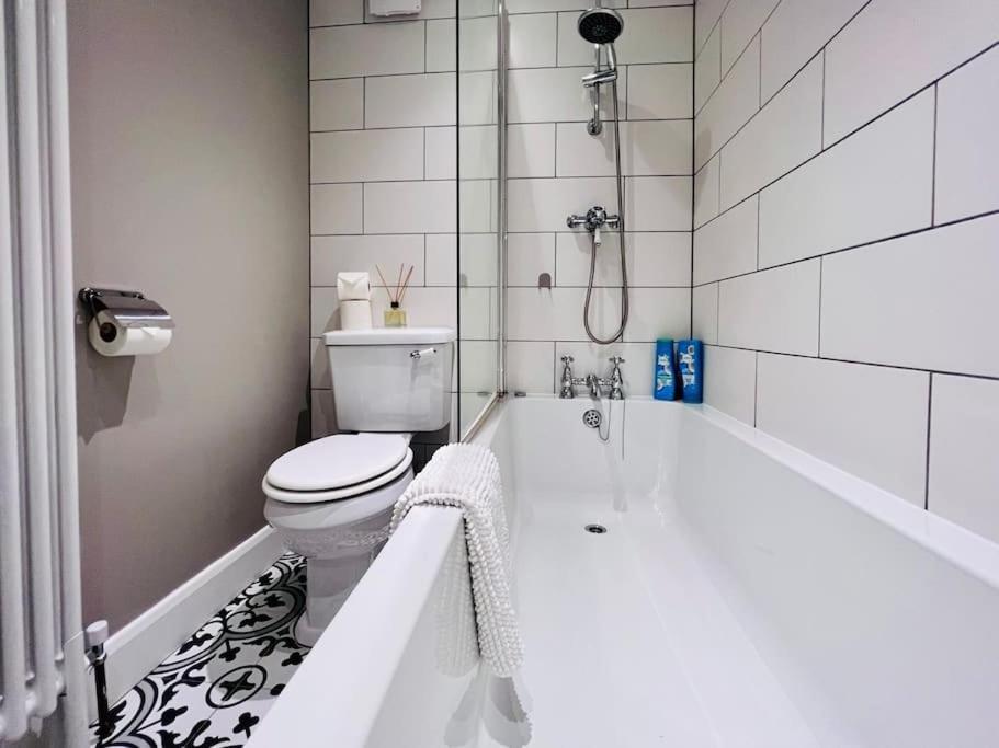 Smart-Home In Original Victorian Building Μπρίστολ Εξωτερικό φωτογραφία